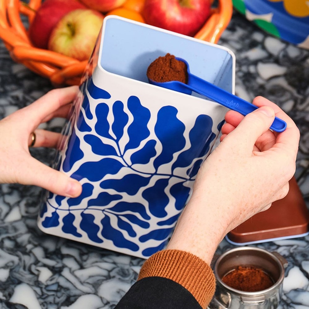 Leaves Coffee Tin